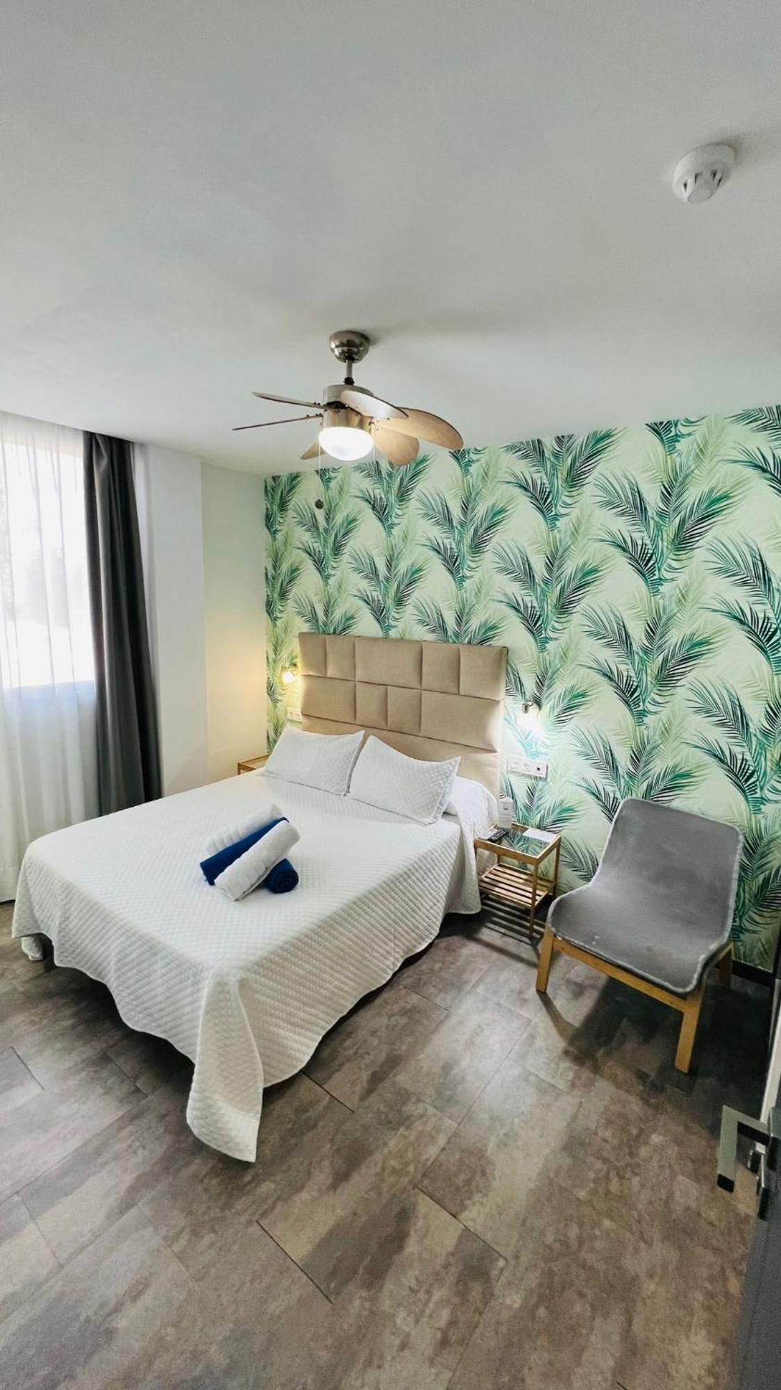 Bajondillo Beach Cozy Inns (Adults Only) Torremolinos Exterior photo